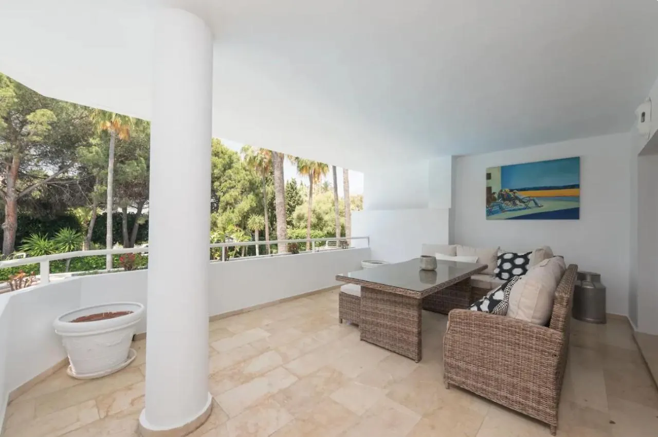 Charming 2 Bedroom Trocadero Arena Area Marbella Apartment