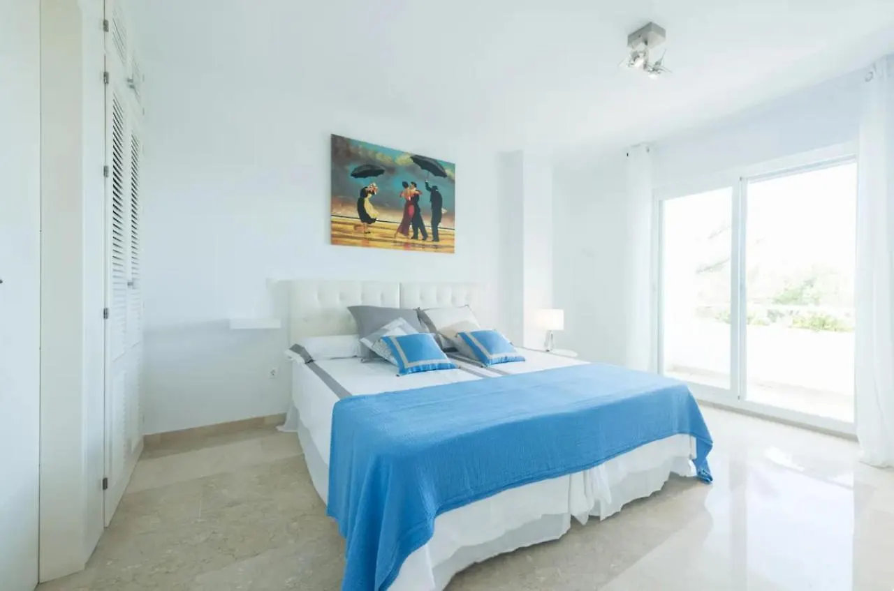 Charming 2 Bedroom Trocadero Arena Area Marbella Apartment