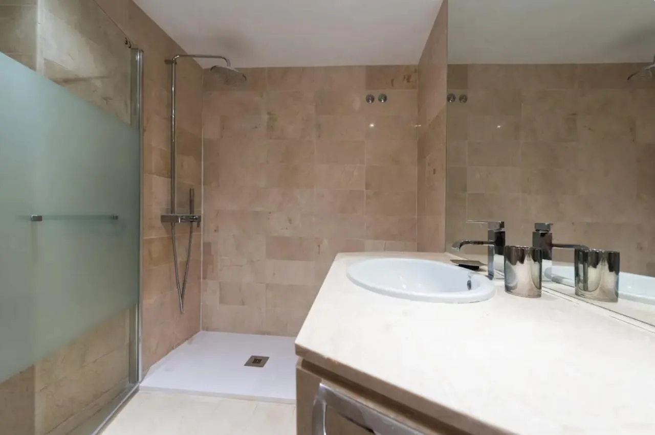 Apartment Charming 2 Bedroom Trocadero Arena Area Marbella Spain