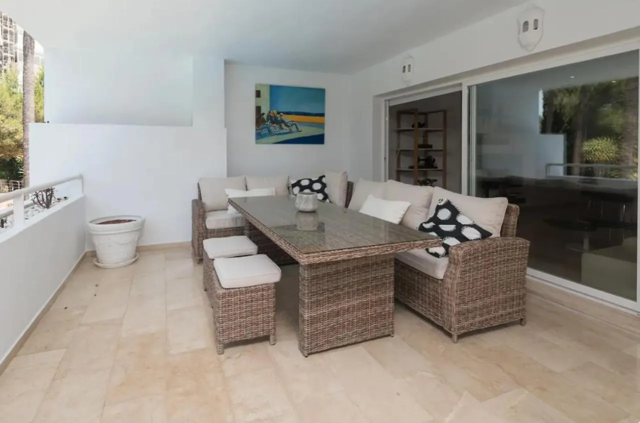 Charming 2 Bedroom Trocadero Arena Area Marbella Apartment