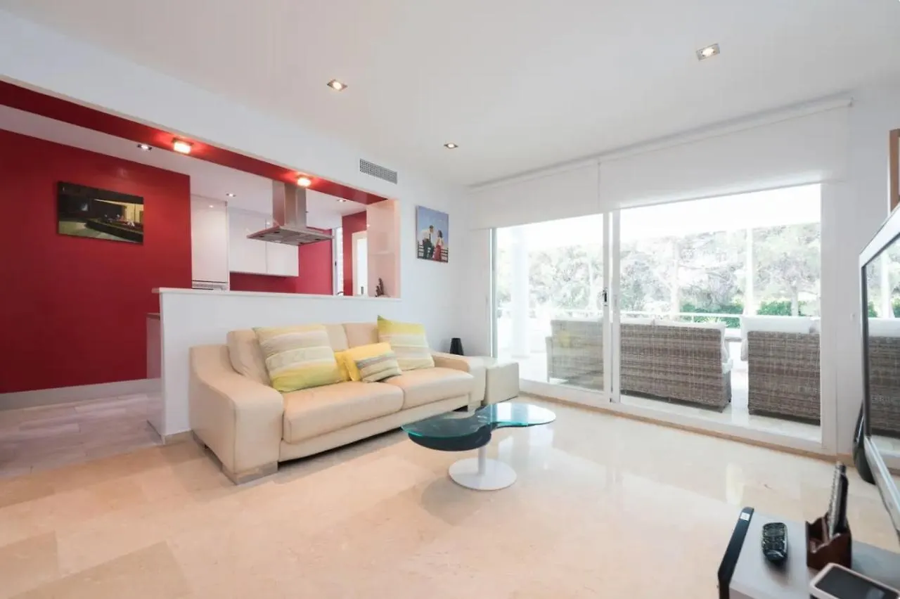 Charming 2 Bedroom Trocadero Arena Area Marbella Apartment