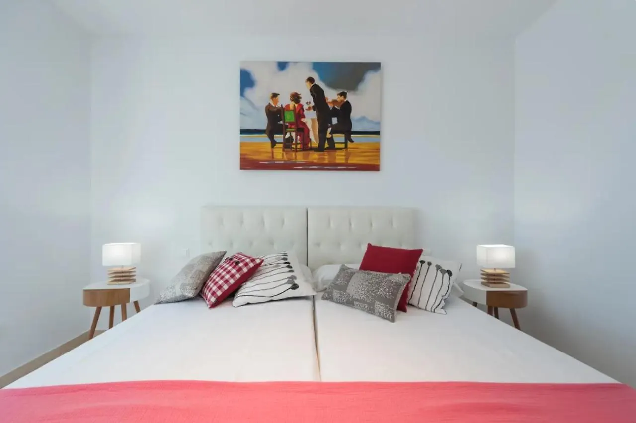 Charming 2 Bedroom Trocadero Arena Area Marbella